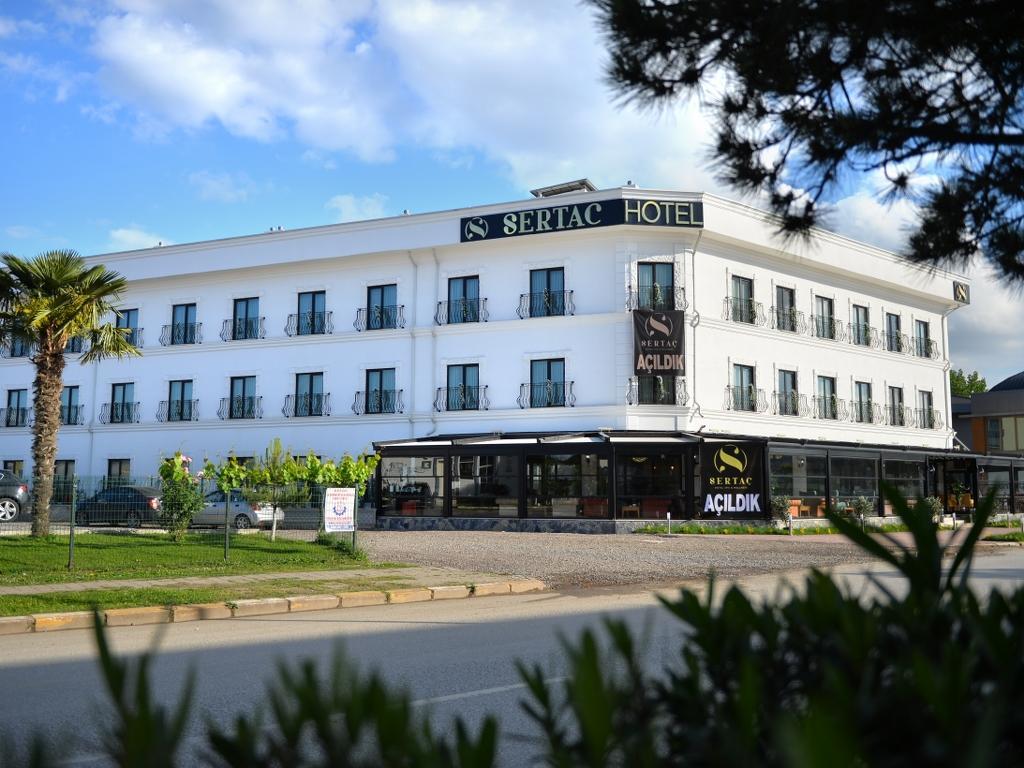 Sertaç Hotel Sakarya  Extérieur photo